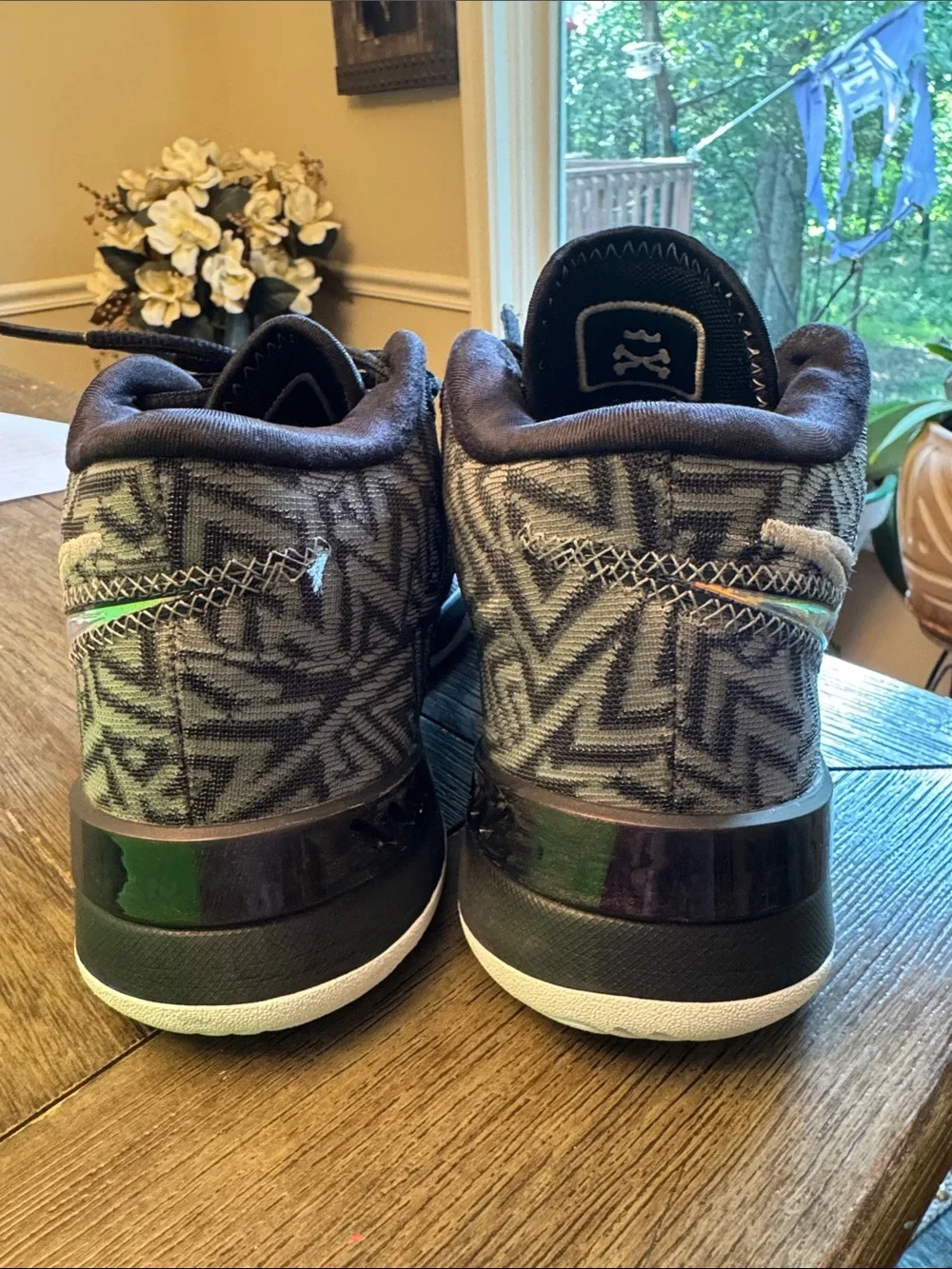 2025 Nike Zoom LeBron NXXT Genisus 'Black' Size 5 Kid